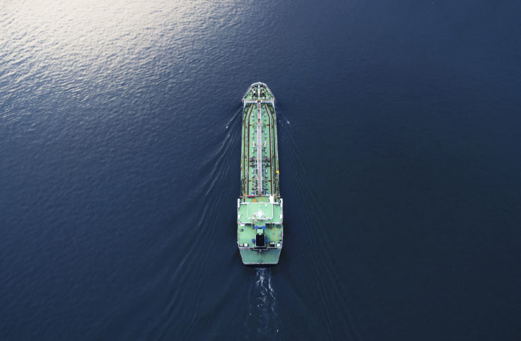 Tanker Ship Park Near Oil Refinery Waiting For Transport .
