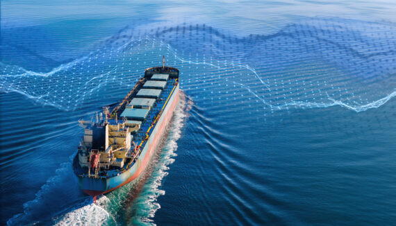 Bulk Vessel For Dry Cargo Cruising In Sea, Ship For Unpackaged Bulk Cargo